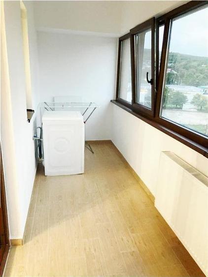 Apartament cu 2 camere nedecomandat în Bucium