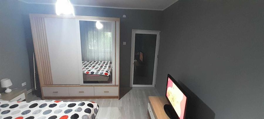 Garsonieră decomandată în Mazepa 1