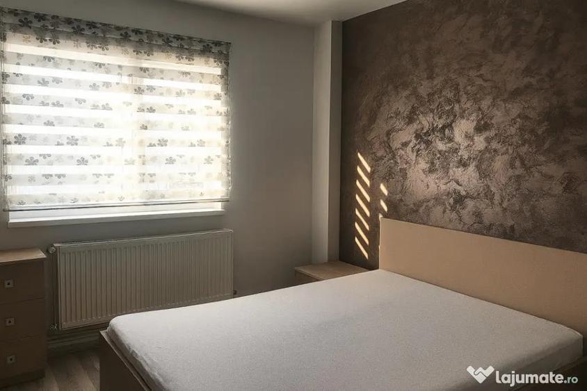 Apartament cu 2 camere decomandat în Mihai Viteazul