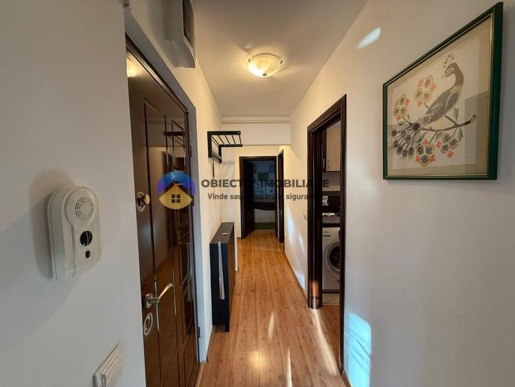 Apartament cu 2 camere decomandat, mobilat în Central