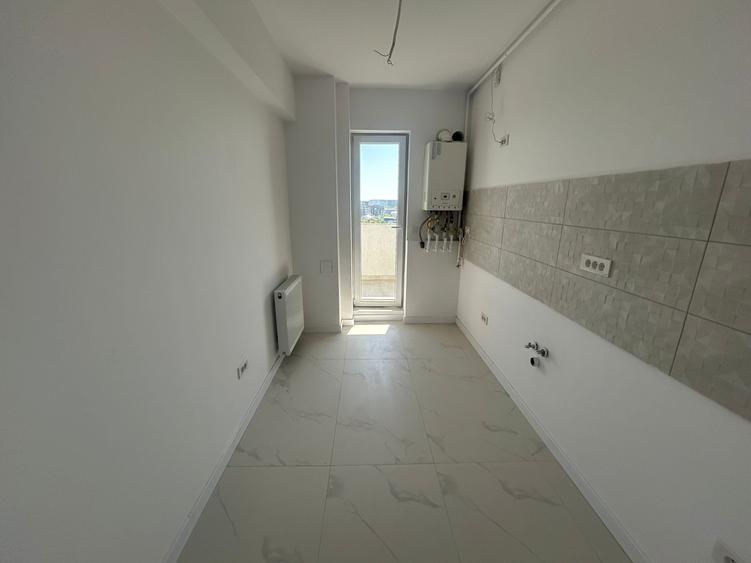 Apartament cu 2 camere decomandat în Apărătorii Patriei