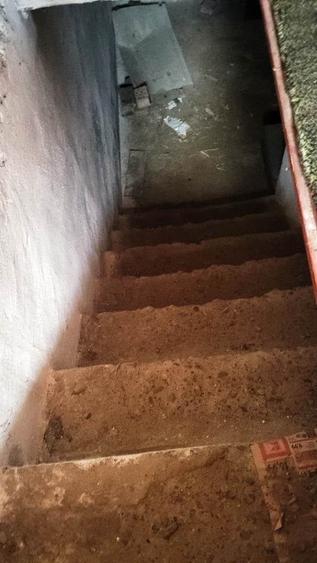 Casă individuală cu 4 camere cu Canalizare în Vadu Pașii