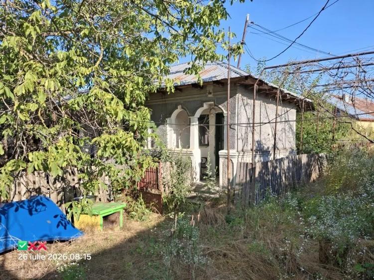 Teren de 1000 mp, în Vânătorii Mari