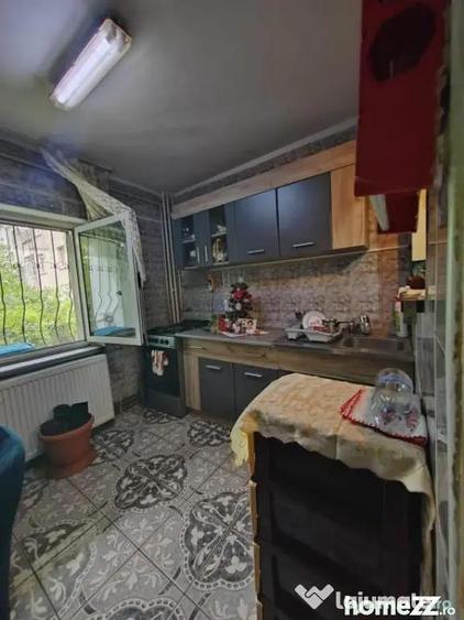 Apartament cu 2 camere decomandat în Mihai Bravu