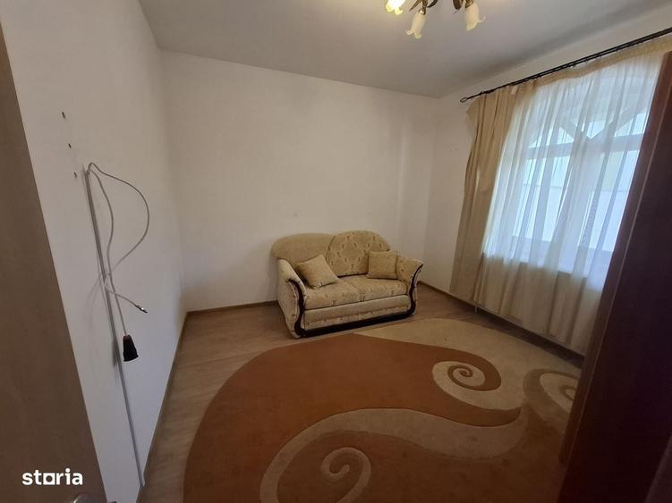 Casă cu 3 camere cu Teren 800 Mp în Central