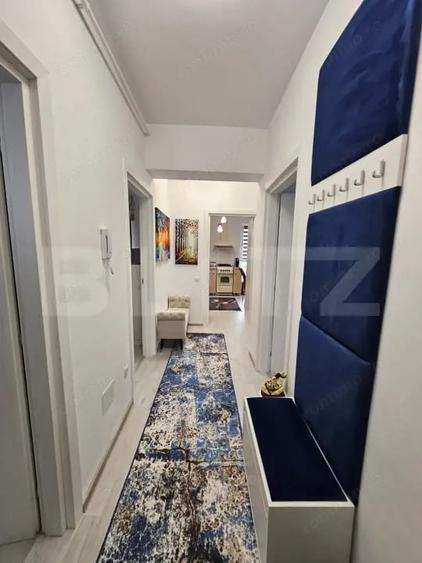Apartament cu 3 camere decomandat, mobilat în Central