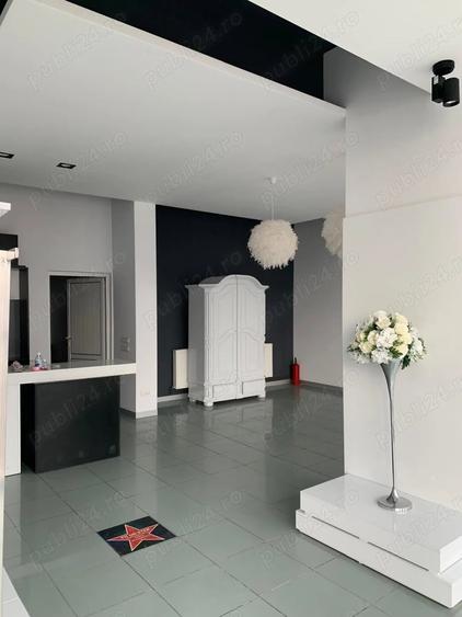 Spațiu comercial, de 290 mp, în Port