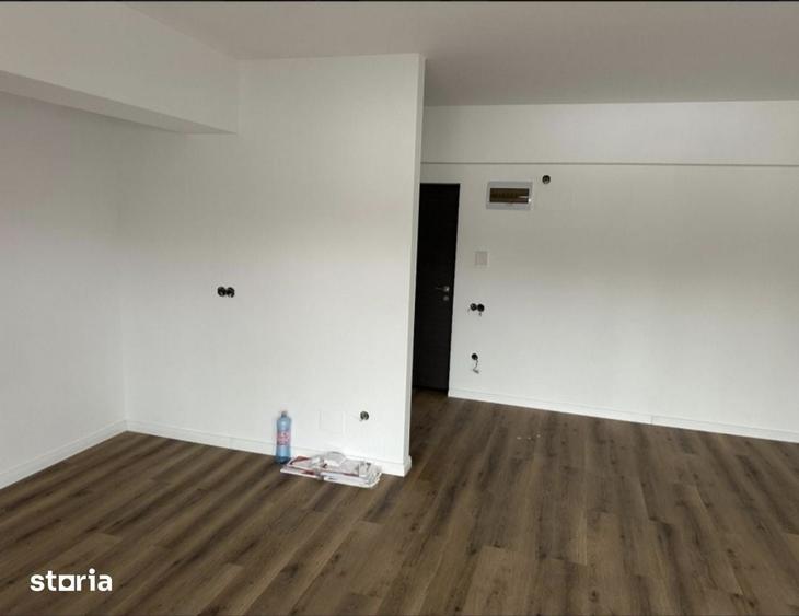 Apartament cu 2 camere în Craiovei