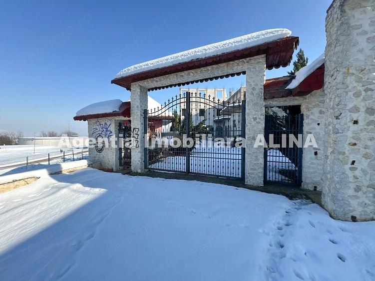 Spațiu comercial, de 2,500 mp, în 700