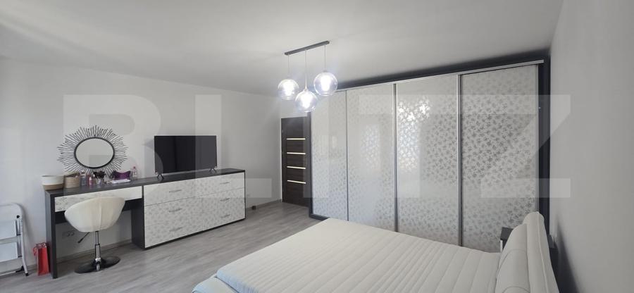 Casă individuală cu 5 camere cu Teren 588 Mp în Sud-Vest