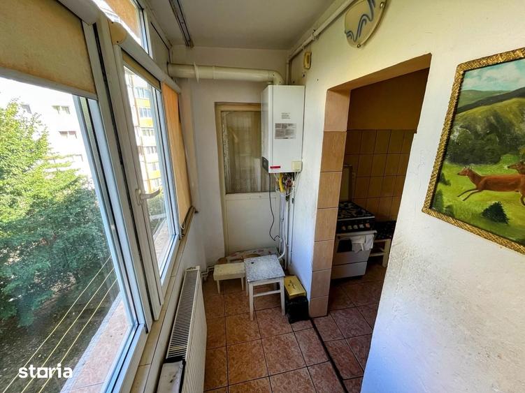 Apartament cu 2 camere decomandat în Vasile Aaron