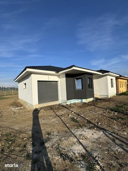 Casă cu 3 camere cu Teren 650 Mp în Odoreu