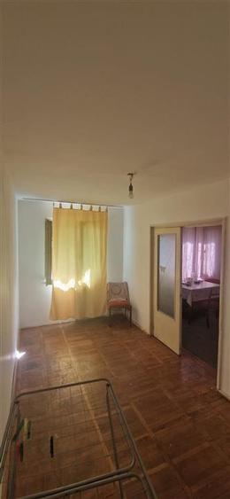 Apartament cu 2 camere semidecomandat în Șagului