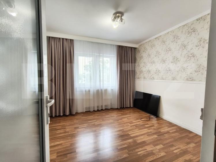 Apartament de vanzare, 3 camere, Iosia, etaj 2, parcare, mobilat utilat - 7