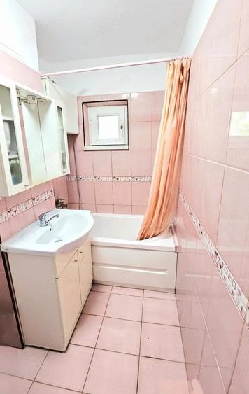 Apartament cu 2 camere decomandat în Freidorf