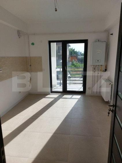 Apartament cu 3 camere decomandat în Plaiul Vulcanești