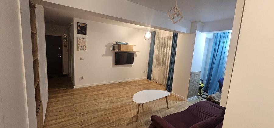 Apartament cu 2 camere semidecomandat în Șcheia