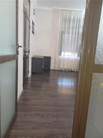 Apartament cu 3 camere decomandat, mobilat în Iosefin