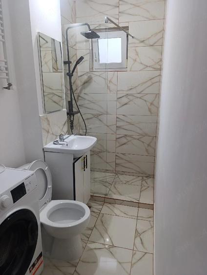 Apartament cu 2 camere nedecomandat în Central