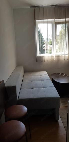 Garsonieră decomandată în Girocului