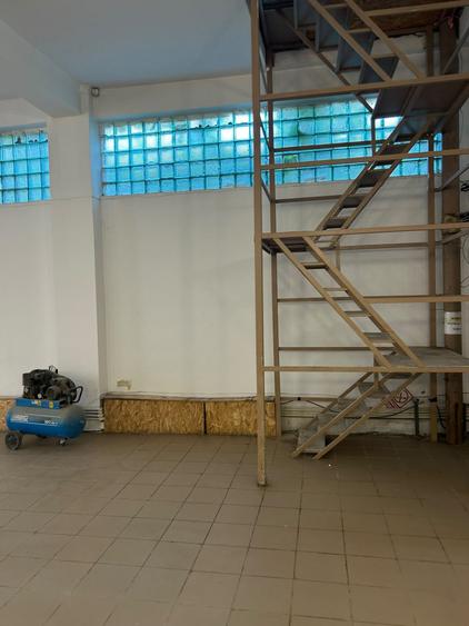 Spațiu comercial, de 185 mp, în Anda
