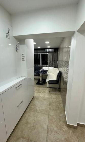 Apartament cu 2 camere decomandat, mobilat în Alexandru Obregia