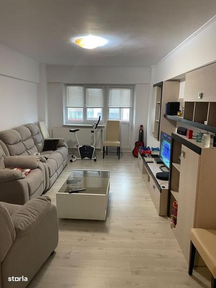 Apartament cu 3 camere în Ultracentral