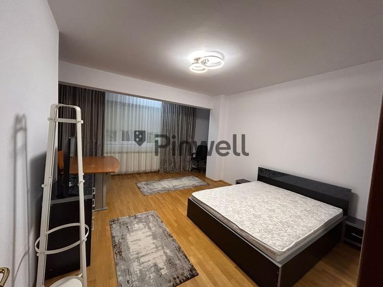 Apartament cu 4 camere decomandat, mobilat în Herăstrău