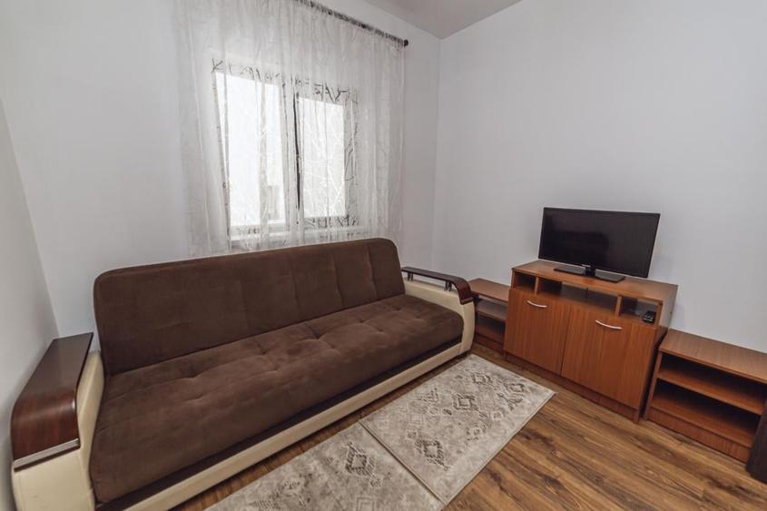 Apartament cu 2 camere semidecomandat în Sebastian