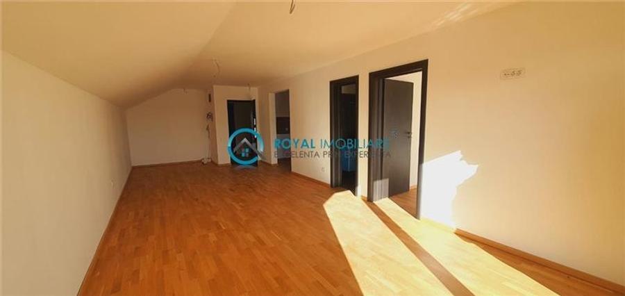 Apartament cu 2 camere decomandat în Albert