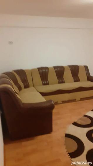 Apartament cu 2 camere decomandat în Craiovița Nouă