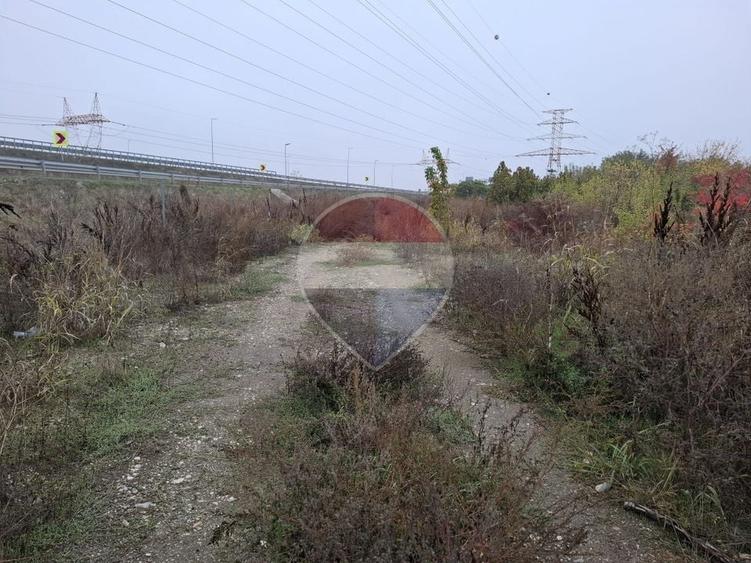 Teren Construcții intravilan de 4765 mp, în Nord
