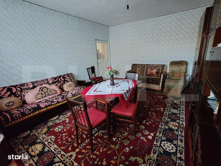 Casă cu 4 camere în Surduc