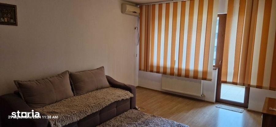 Apartament cu 2 camere decomandat în Titan