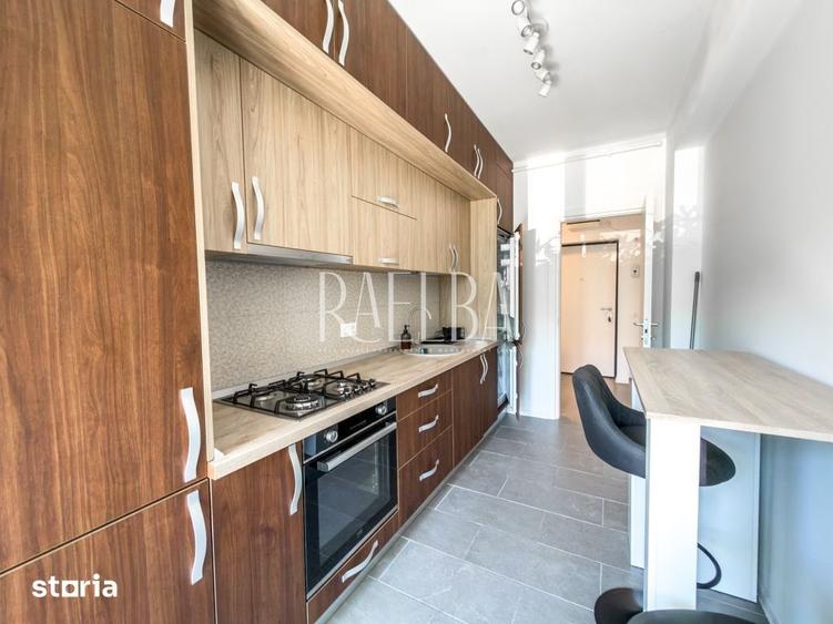 Apartament cu 2 camere, mobilat în Central