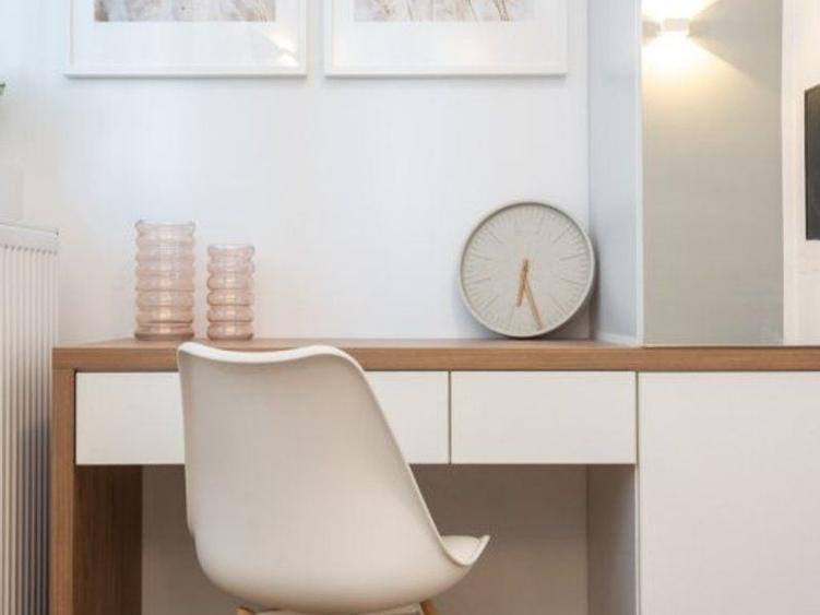 Apartament cu 2 camere decomandat, mobilat în Romană