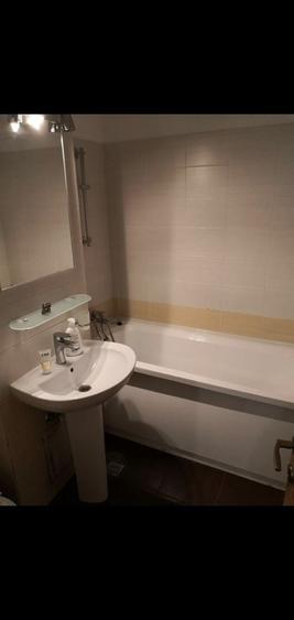 Apartament cu 3 camere în Vitan