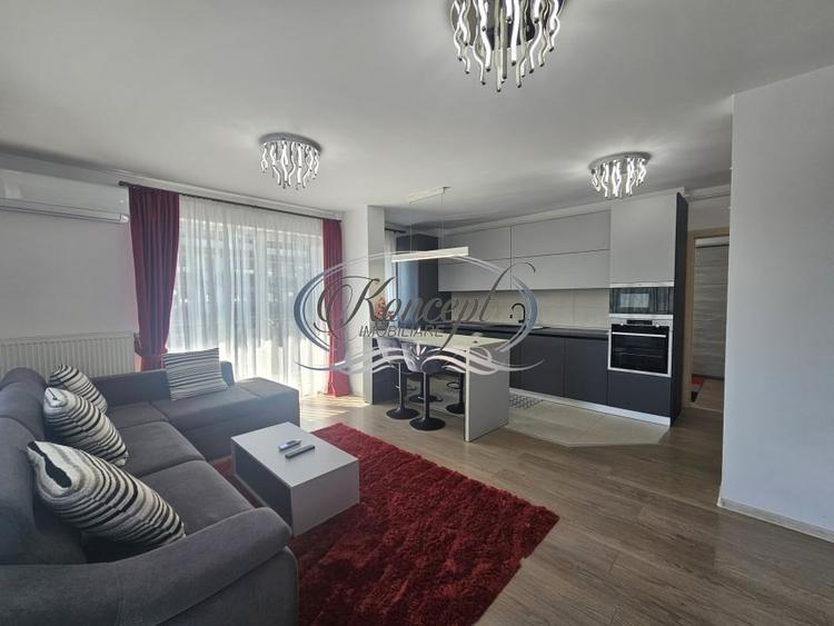 Apartament cu 3 camere semidecomandat, mobilat în Gheorgheni