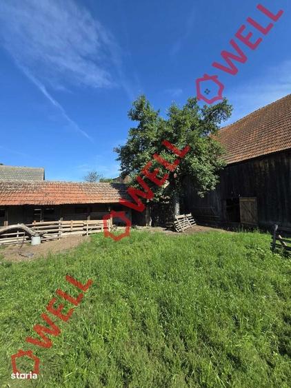 Casă cu 2 camere cu Teren 1685 Mp în Măieruș