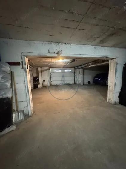 Apartament cu 3 camere decomandat în Calea Moldovei