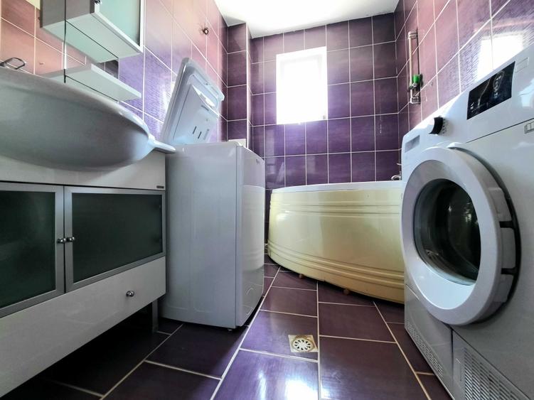 Apartament cu 3 camere în Florești