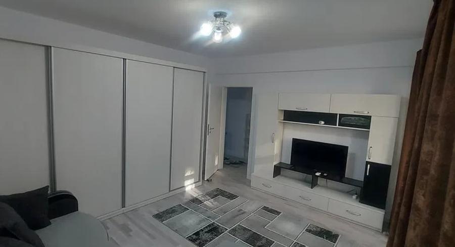 Apartament cu 2 camere decomandat, mobilat în Militari