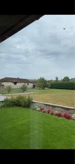 Teren de 1350 mp, în Central