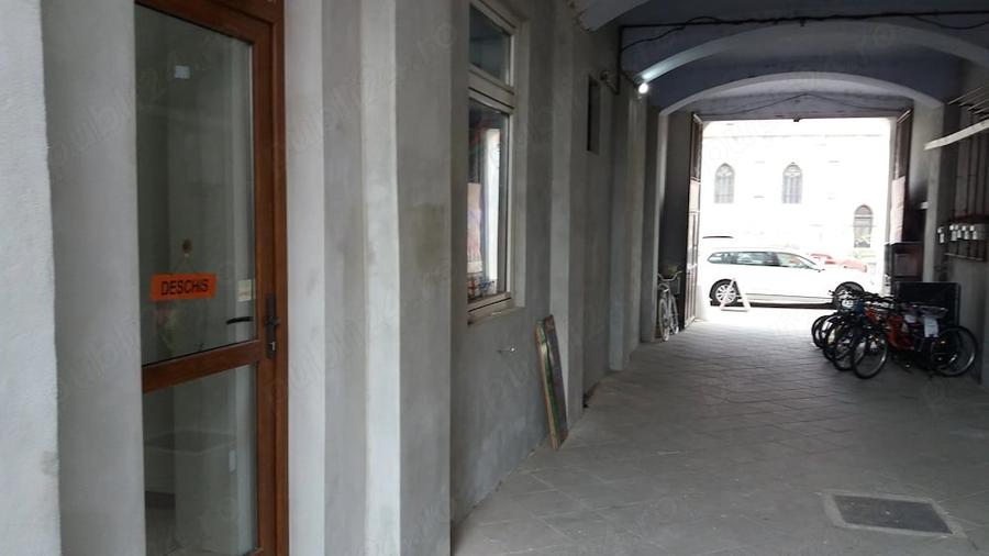 Spațiu comercial, de 27 mp, în Central