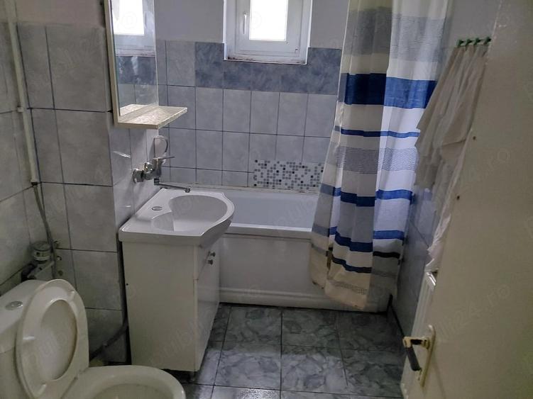 Apartament cu 2 camere semidecomandat în Exterior Vest