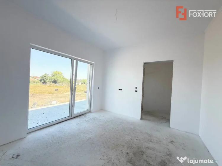 Casă cu 3 camere cu Teren 180 Mp în Săcălaz