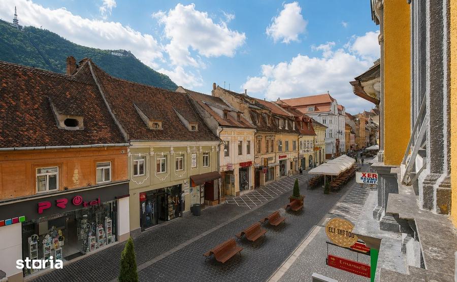 Apartament cu 3 camere în Centrul Istoric