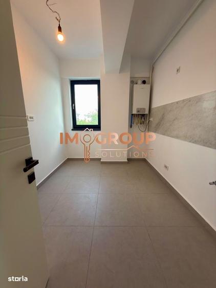 Apartament cu 3 camere decomandat în Voinești