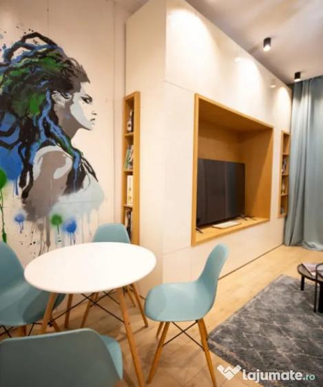 Apartament cu 3 camere semidecomandat în Semicentral