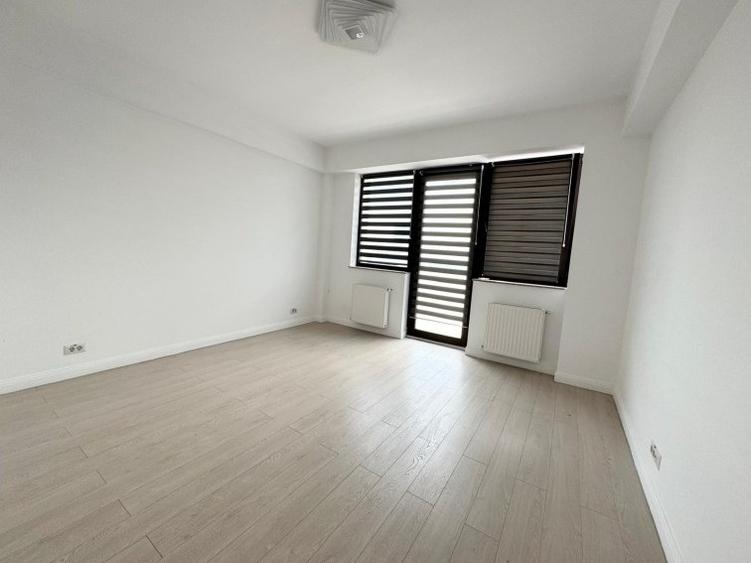 Apartament cu 4 camere în Dorobanți